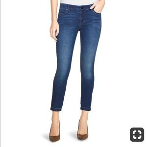 🧶 WHBM Skimmer Jeans size 10